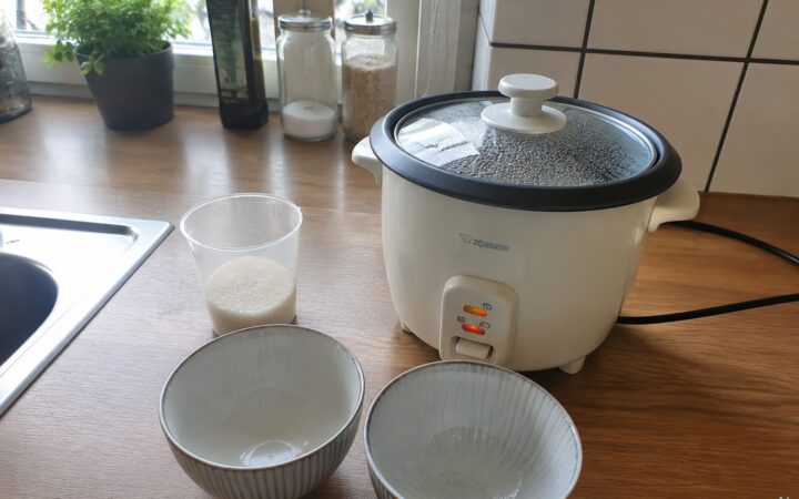 Mini-Reiskocher für zwei Personen