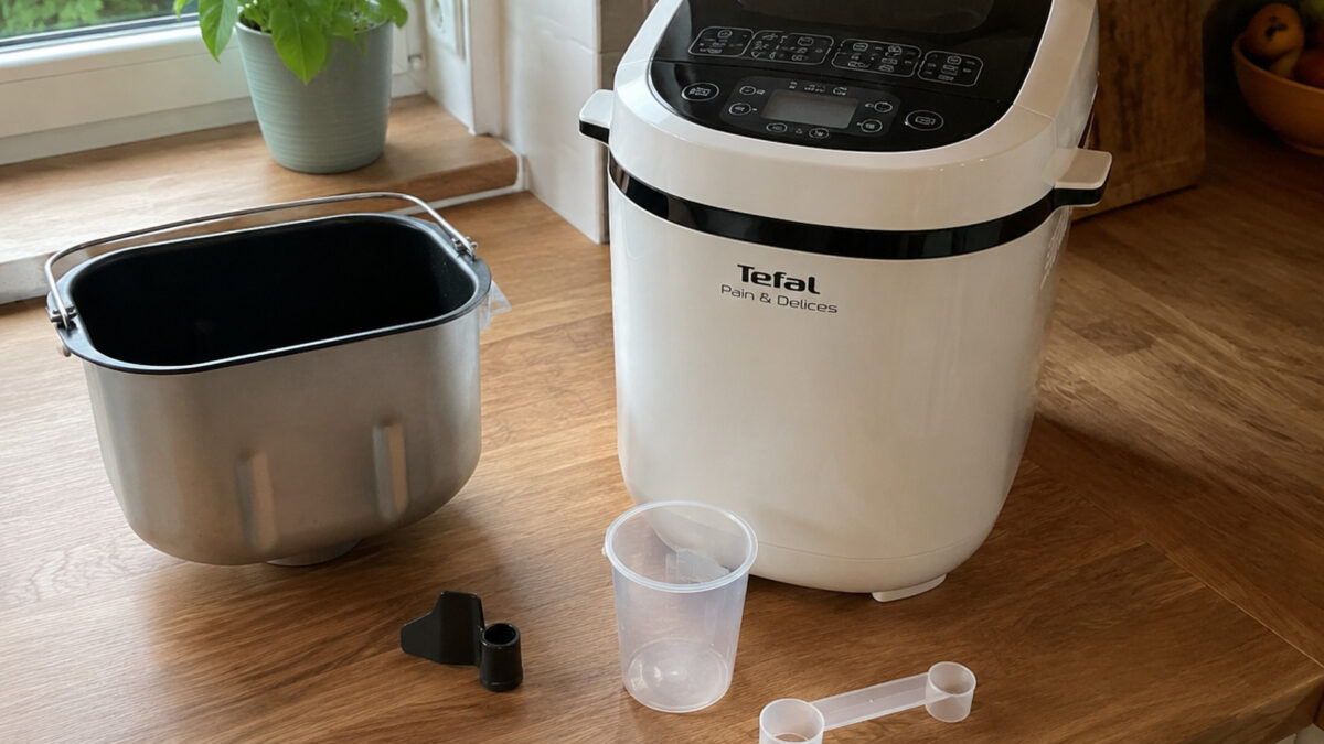 Brotbackautomat: Backform und Knethaken