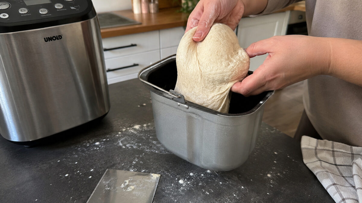 Pizzateig aus dem Brotbackautomaten